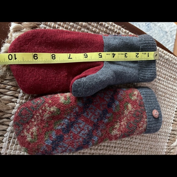 Felted Wool Mittens - new handmade - Picture 5 of 9